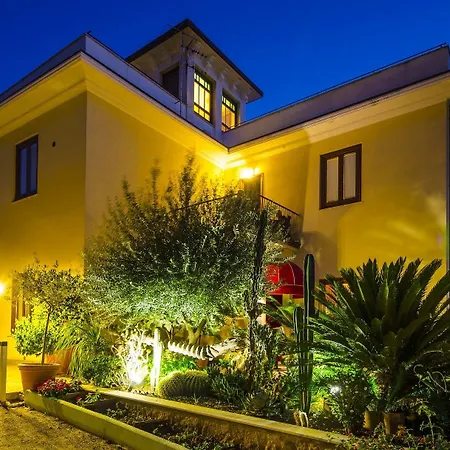 Frühstückspension Margherita 4*