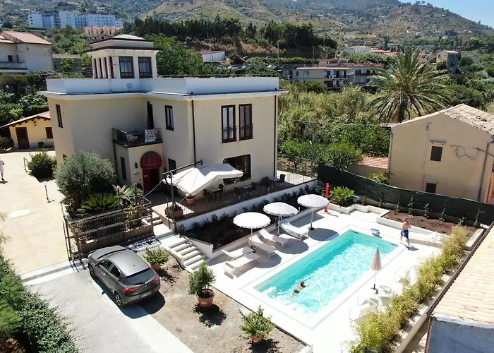 Margherita Bed & Breakfast Cefalù