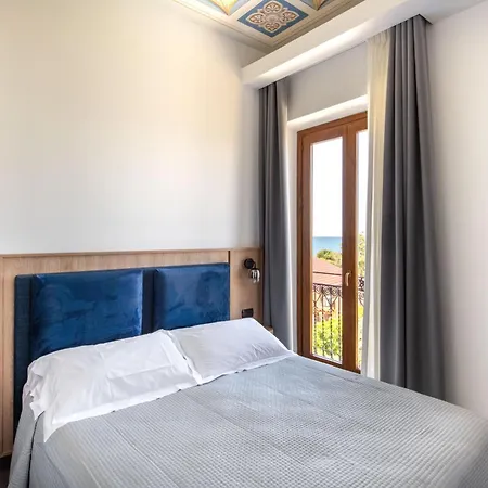 Oda ve Kahvaltı Margherita Cefalù