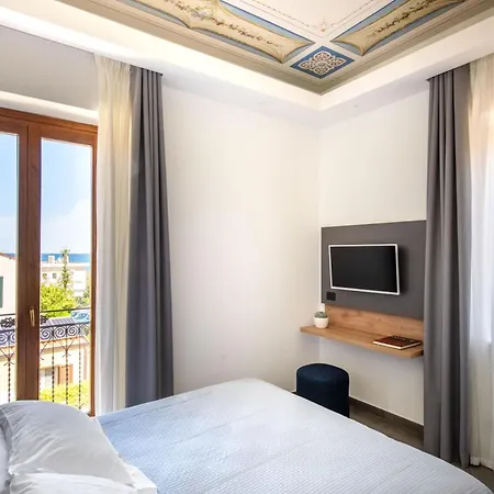 Margherita Oda ve Kahvaltı Cefalù