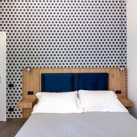 Margherita Oda ve Kahvaltı Cefalù